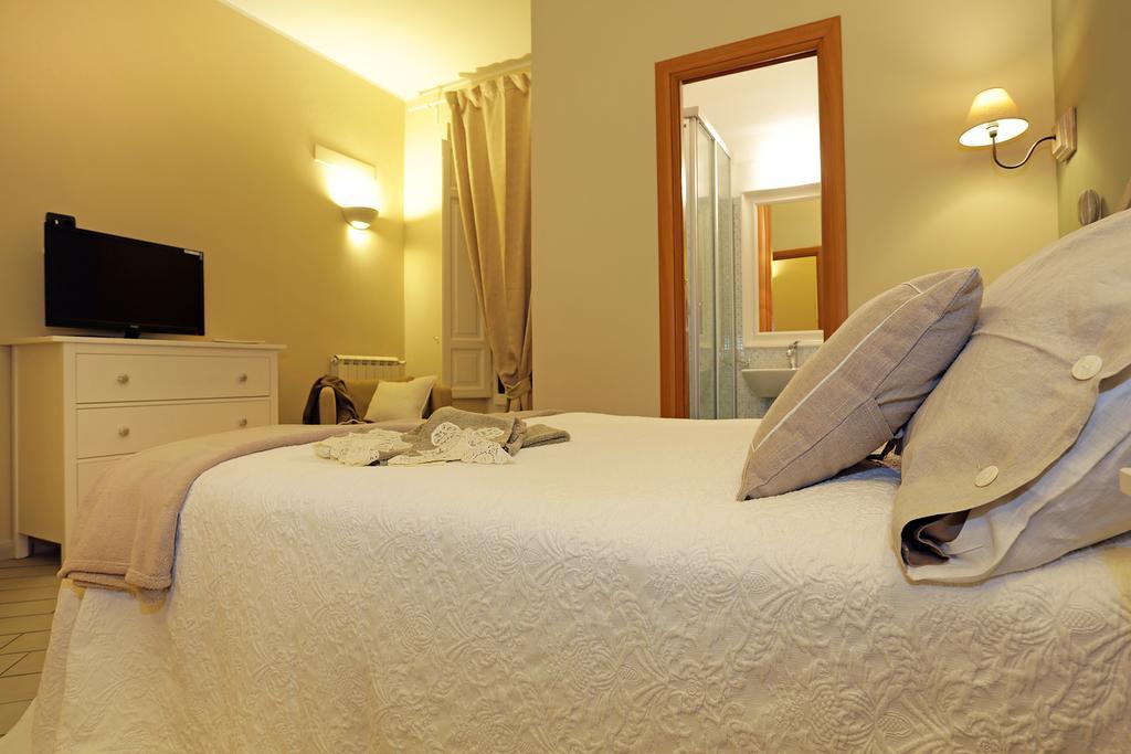 Le Stanze Di Francesco Hotel โรม ห้อง รูปภาพ
